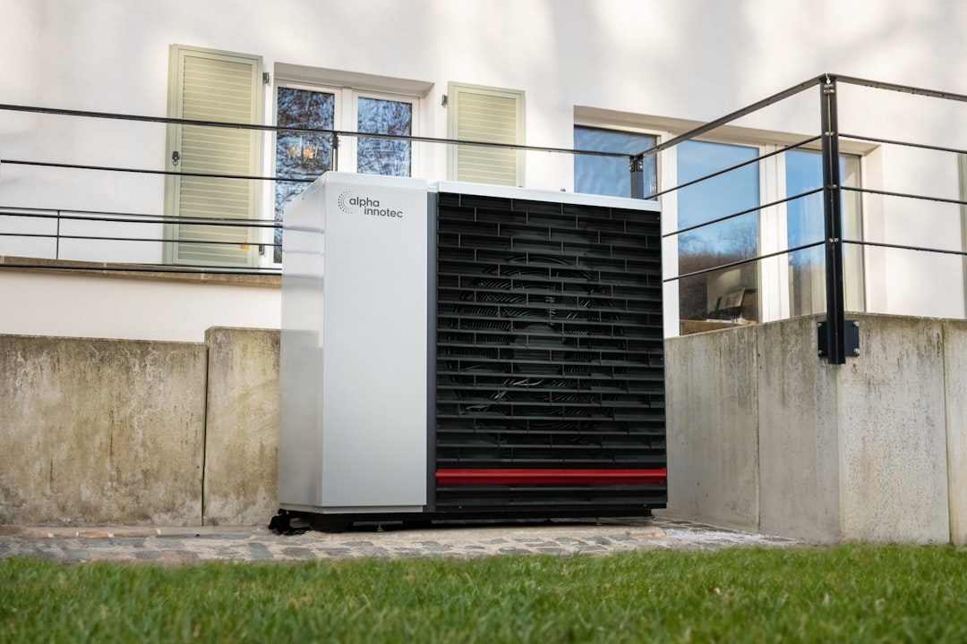 Modern heat pump system - Servicios profesionales en Barcelona | JAG Alcaide